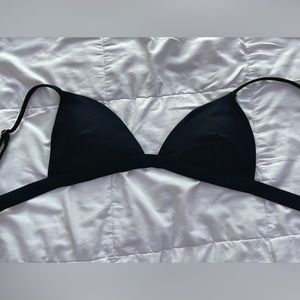 Woman Black Hollister Swimsuit Bikini Top XS